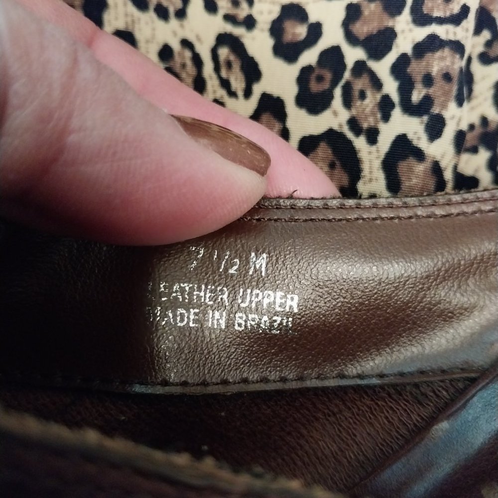 2561 Size 7.5 Mia Leather Booties Made in Brazil - Picture 8 of 8